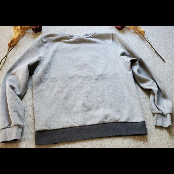 Adidas Sweatshirt - Picture 3 of 3